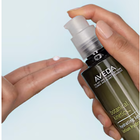 botanical kinetics™ hydrating lotion